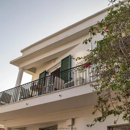 Apartmán Platyforos, In Of *