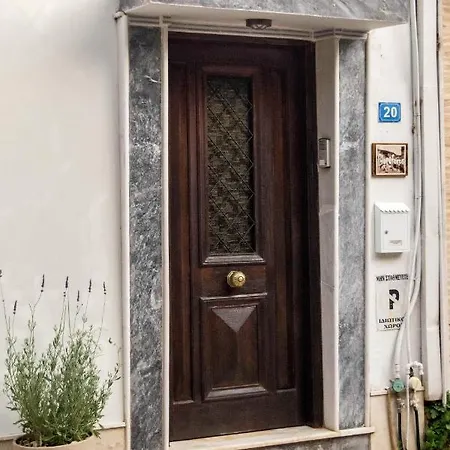 Platyforos, In Of Appartamento