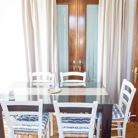 Platyforos, In Of Appartamento