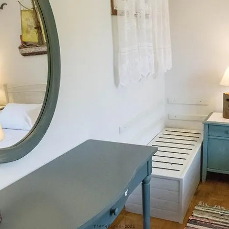 Platyforos, In Of Appartement *